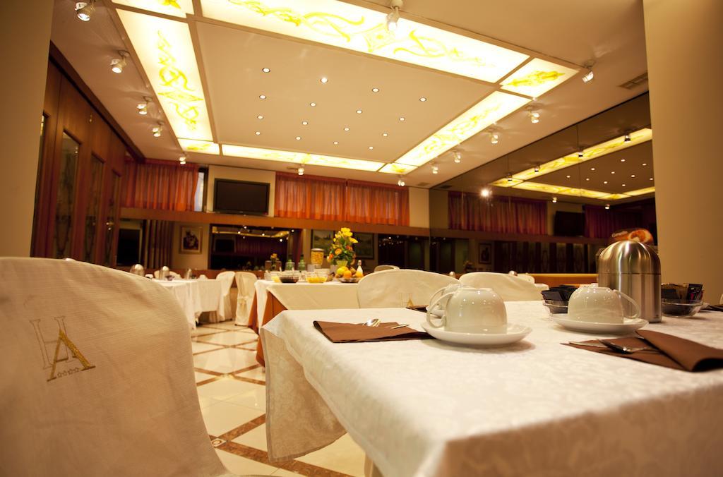 Augustus Hotel Ottaviano Luaran gambar