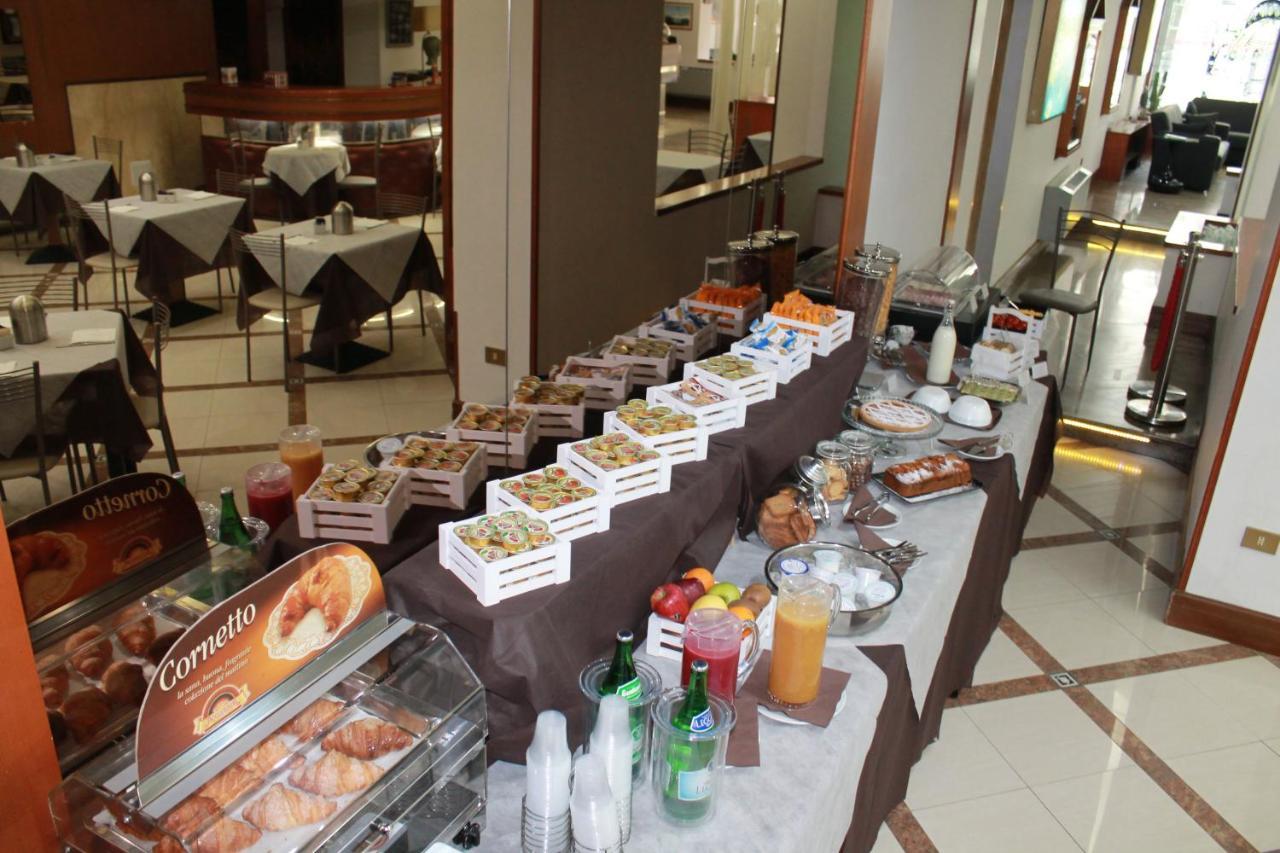 Augustus Hotel Ottaviano Luaran gambar